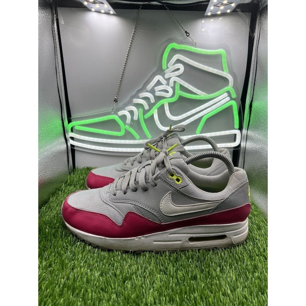 Nike Air Max 1 GS Pink‎ White Gray Shoes 807602-016 Mens Size 7 Womens 8.5